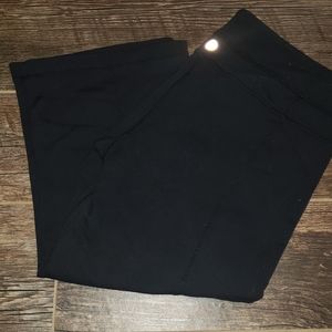 Lululemon cropped yoga pants